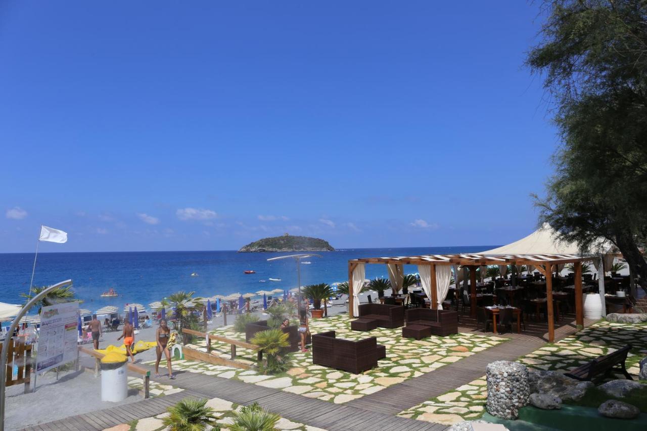 B&B La Stazione Диаманте Екстериор снимка